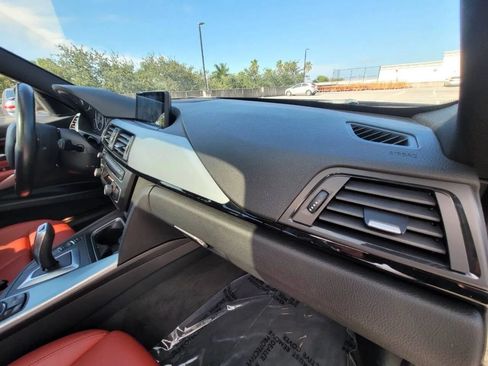 Used 2015 BMW 328i Sedan RWD image 30