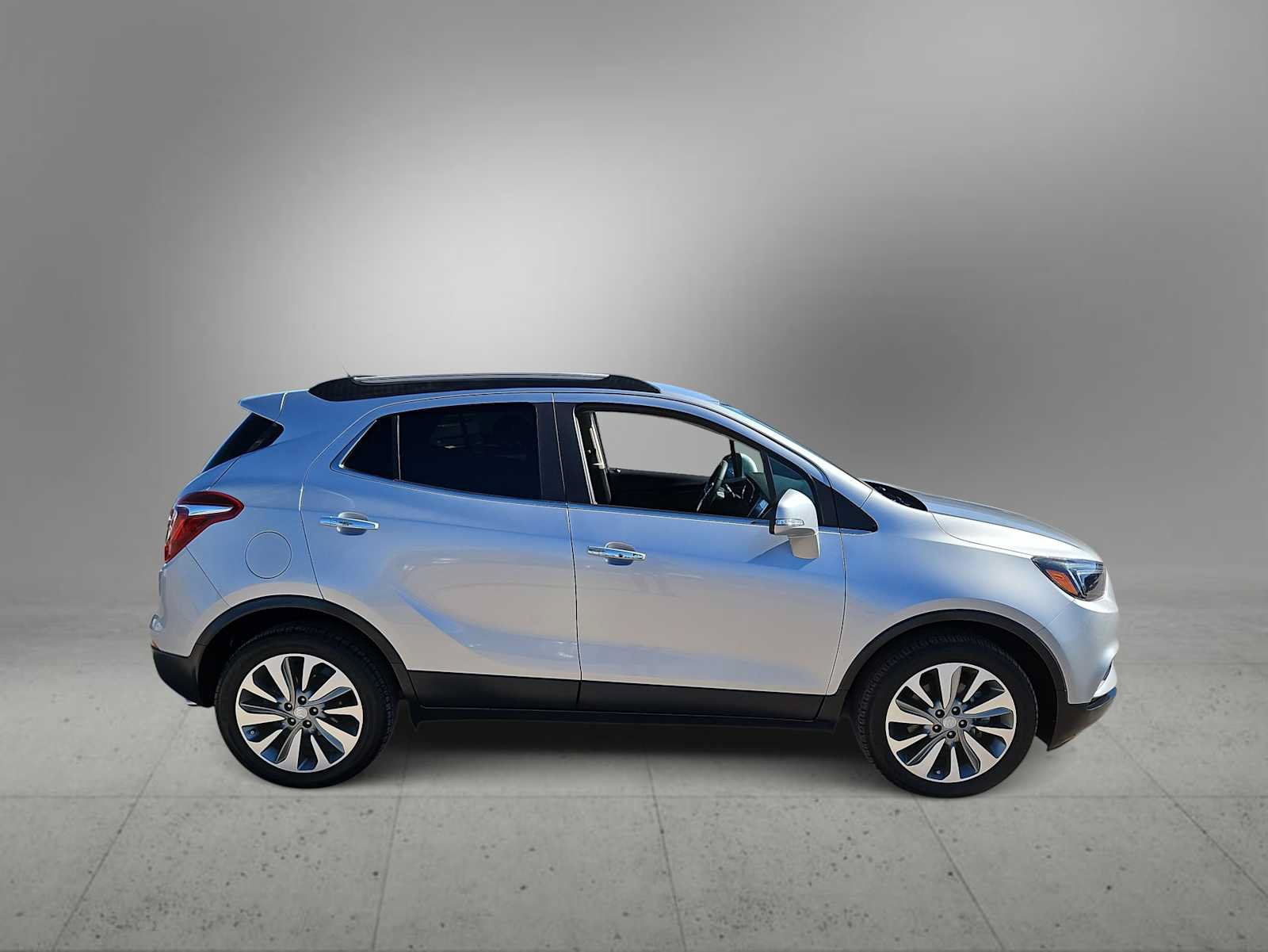 Used 2017 Buick Encore Preferred FWD image 9