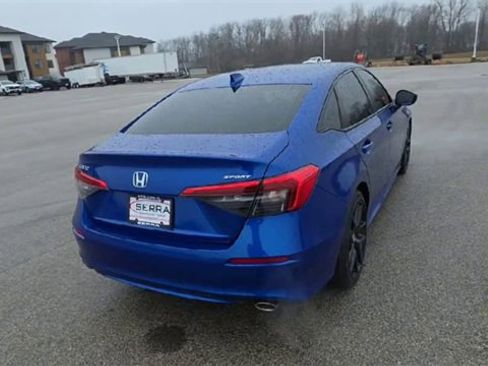 Used 2022 Honda Civic Sport image 9