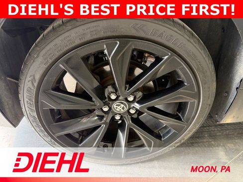 Used 2021 Toyota Corolla SE FWD image 8