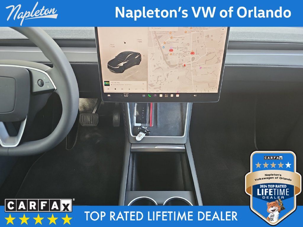 Used 2026 Tesla Model Y 2WD image 11