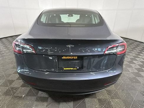 Used 2023 Tesla Model 3 Standard Range RWD image 3