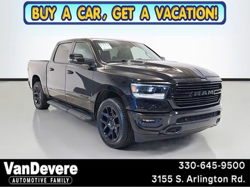 Used 2023 RAM 1500 Laramie AWD/4WD image 1