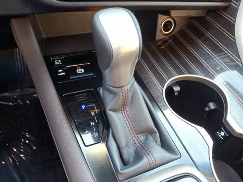 Used 2016 Lexus RX 450h AWD image 15