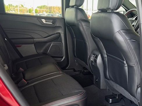 New 2026 Ford Escape ST-Line w/ Tech Pack #1 image 9