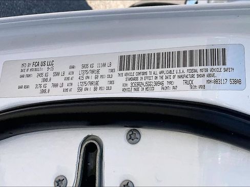 Used 2016 RAM 3500 SLT RWD image 28