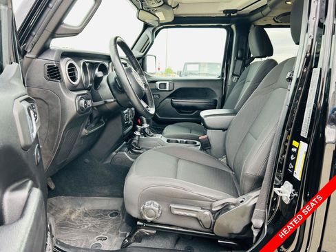 Used 2022 Jeep Wrangler Unlimited Sport AWD/4WD image 3