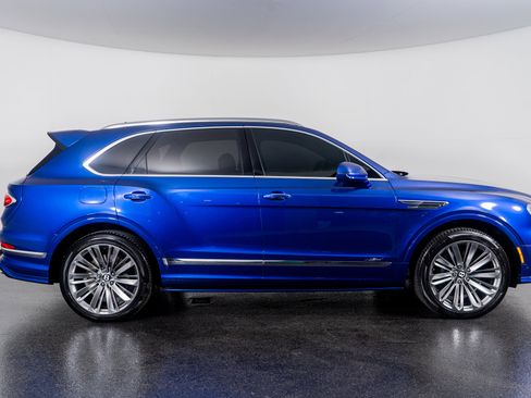 Used 2022 Bentley Bentayga Speed image 5