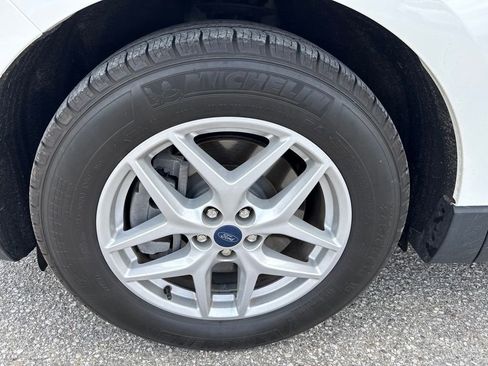 Certified 2022 Ford Edge SEL w/ Convenience Package AWD/4WD image 5