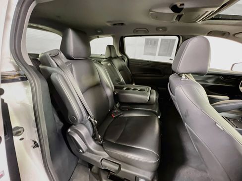 Used 2023 Honda Odyssey Touring image 30