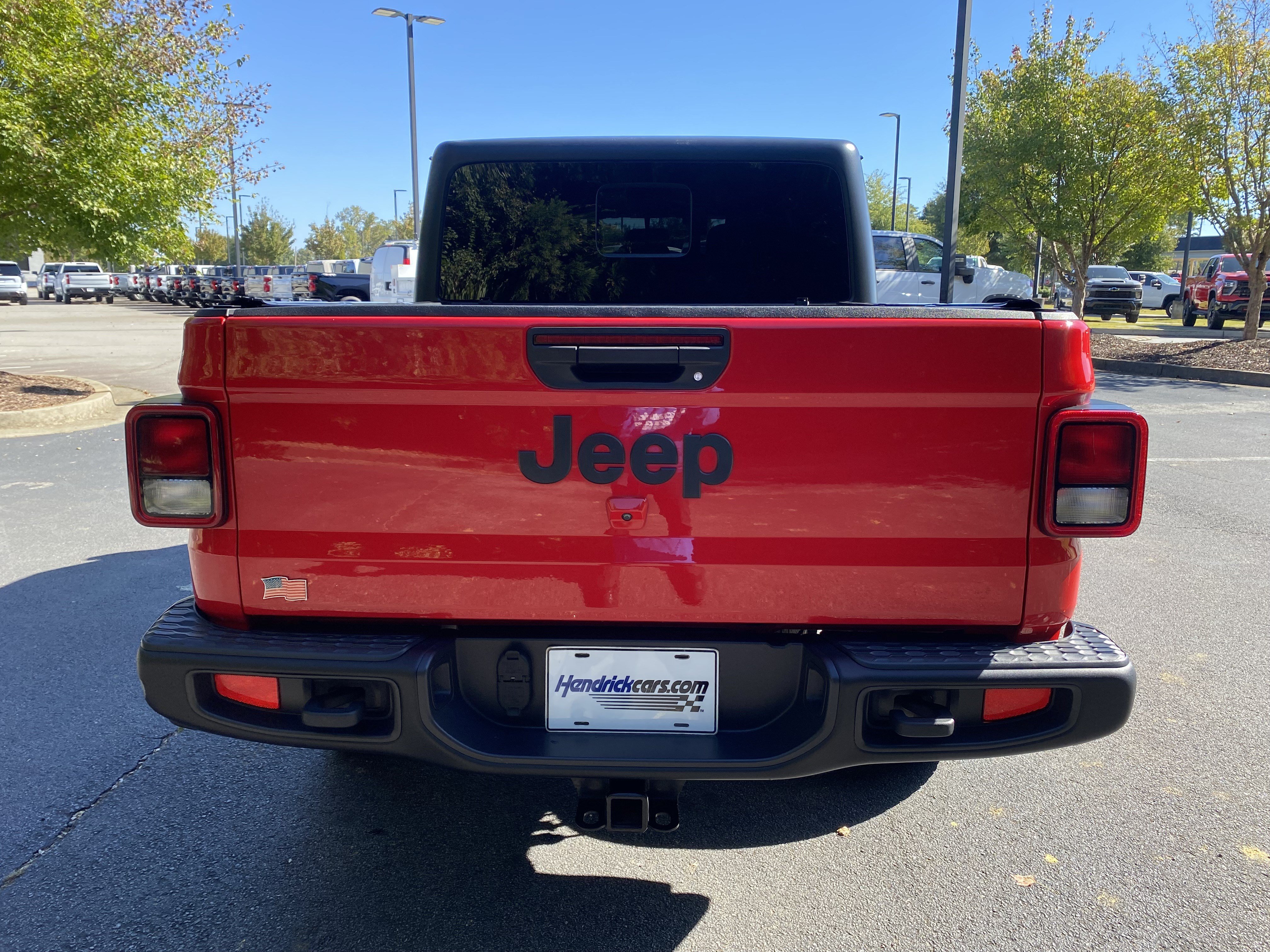 Used 2021 Jeep Gladiator Sport AWD/4WD image 8