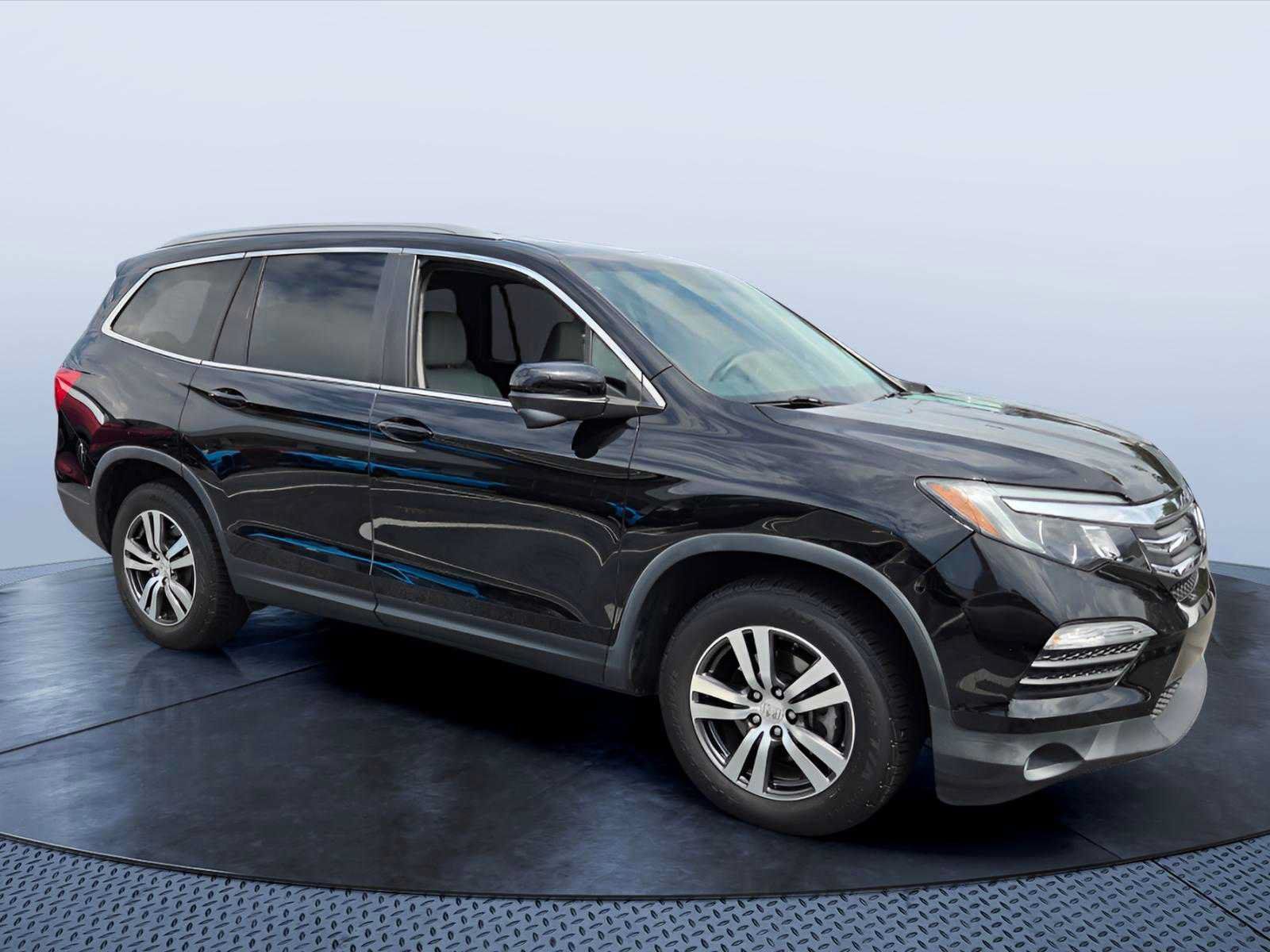 Used 2017 Honda Pilot EX-L image 1
