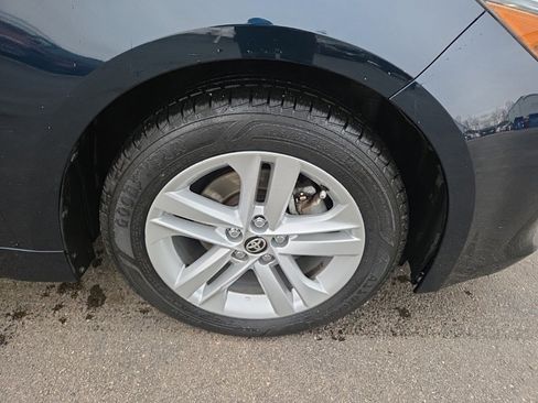 Used 2020 Toyota Corolla SE image 12
