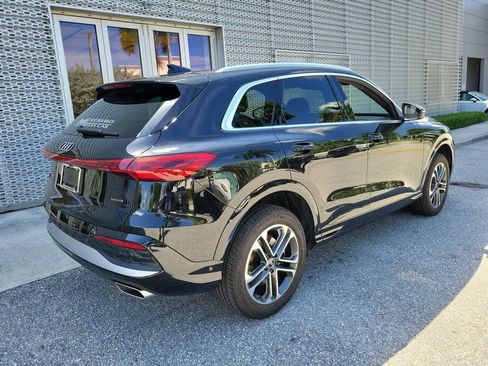 Used 2025 Audi Q5 Premium w/ Convenience Package AWD/4WD image 4