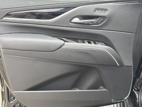 Certified 2024 Cadillac Escalade Sport w/ LPO, ONYX Package AWD/4WD image 10