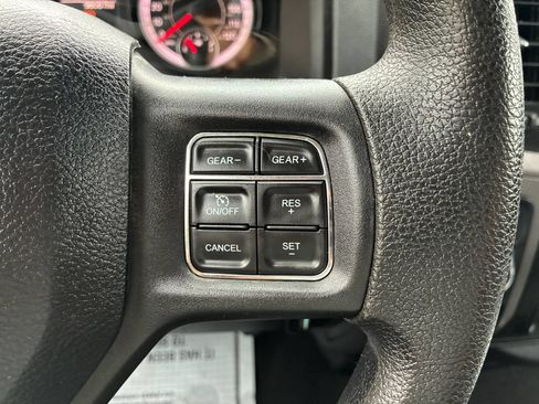 Used 2017 RAM 1500 Express w/ Express Value Package AWD/4WD image 20