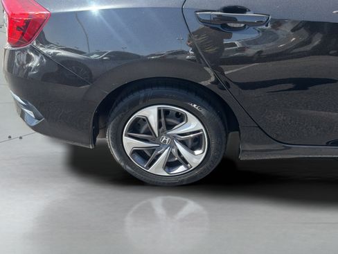 Used 2019 Honda Civic LX image 35
