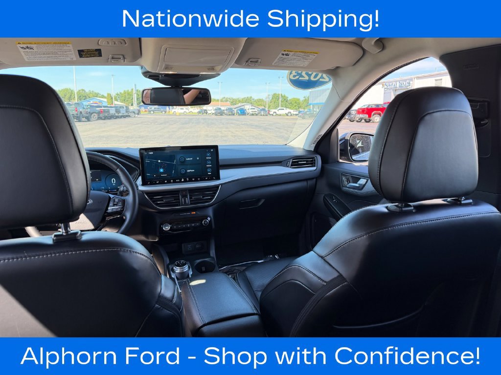 Used 2023 Ford Escape Platinum AWD/4WD image 23