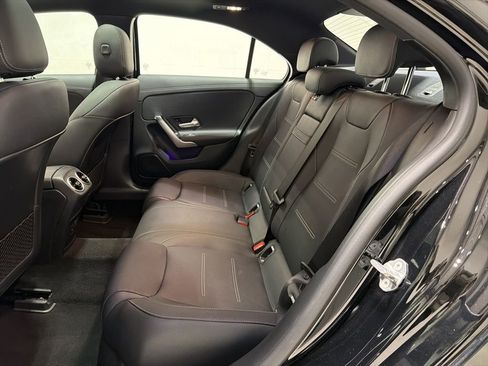 Used 2022 Mercedes-Benz A 220 4MATIC image 30