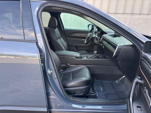Used 2025 MAZDA CX-50 AWD 2.5 Hybrid w/ Premium Pkg image 22