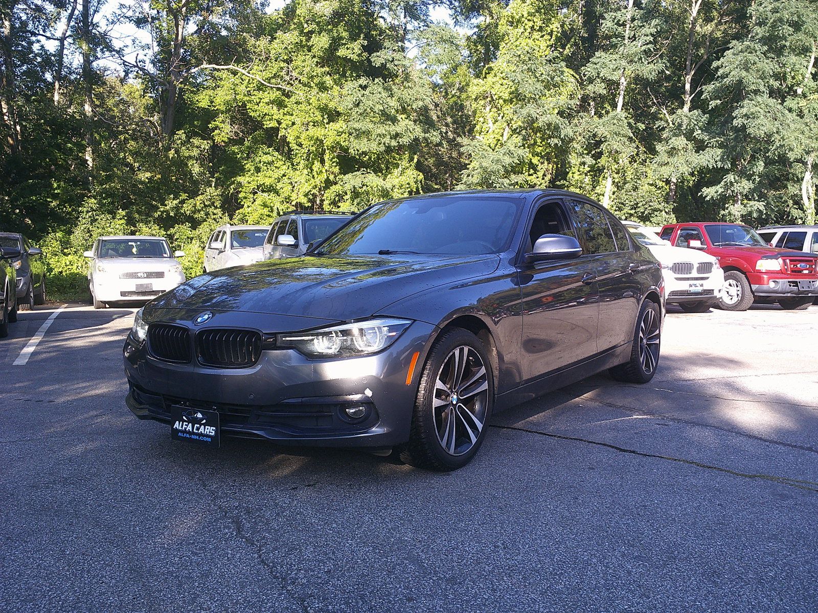 Used 2018 BMW 328d xDrive Sedan w/ Premium Package AWD/4WD image 1