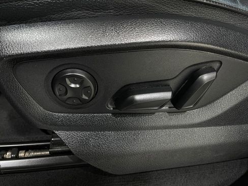 Used 2018 Audi Q7 3.0T Prestige w/ Prestige Package image 19