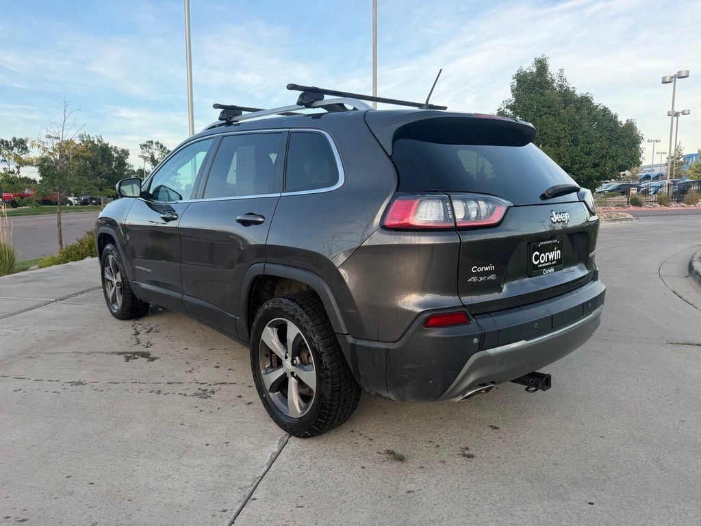 Used 2019 Jeep Cherokee Limited AWD/4WD image 5