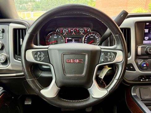 Used 2014 GMC Sierra 1500 SLE w/ SLE Value Package AWD/4WD image 23