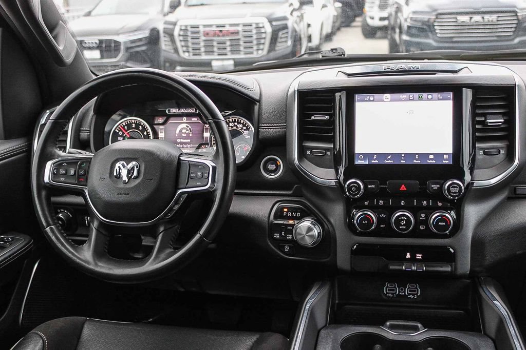 Used 2024 RAM 1500 Laramie AWD/4WD image 14
