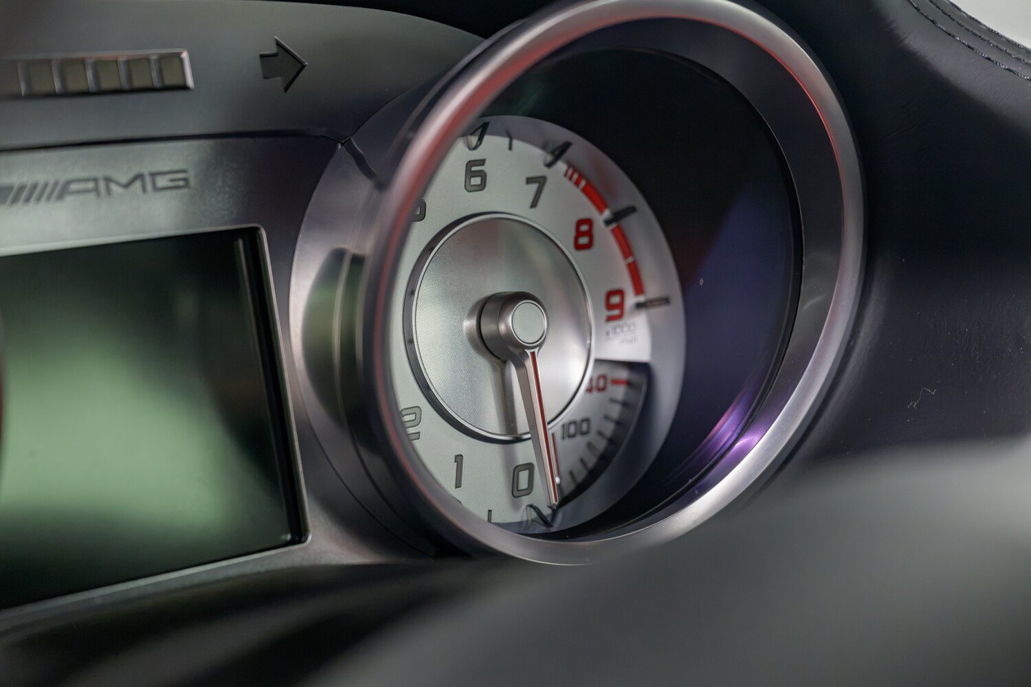 Used 2011 Mercedes-Benz SLS AMG Coupe image 31