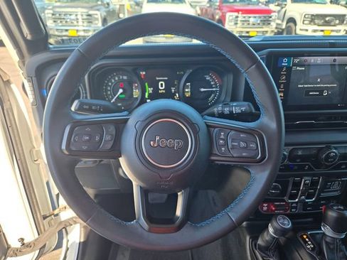 Used 2024 Jeep Wrangler Unlimited Rubicon 4xe AWD/4WD image 20