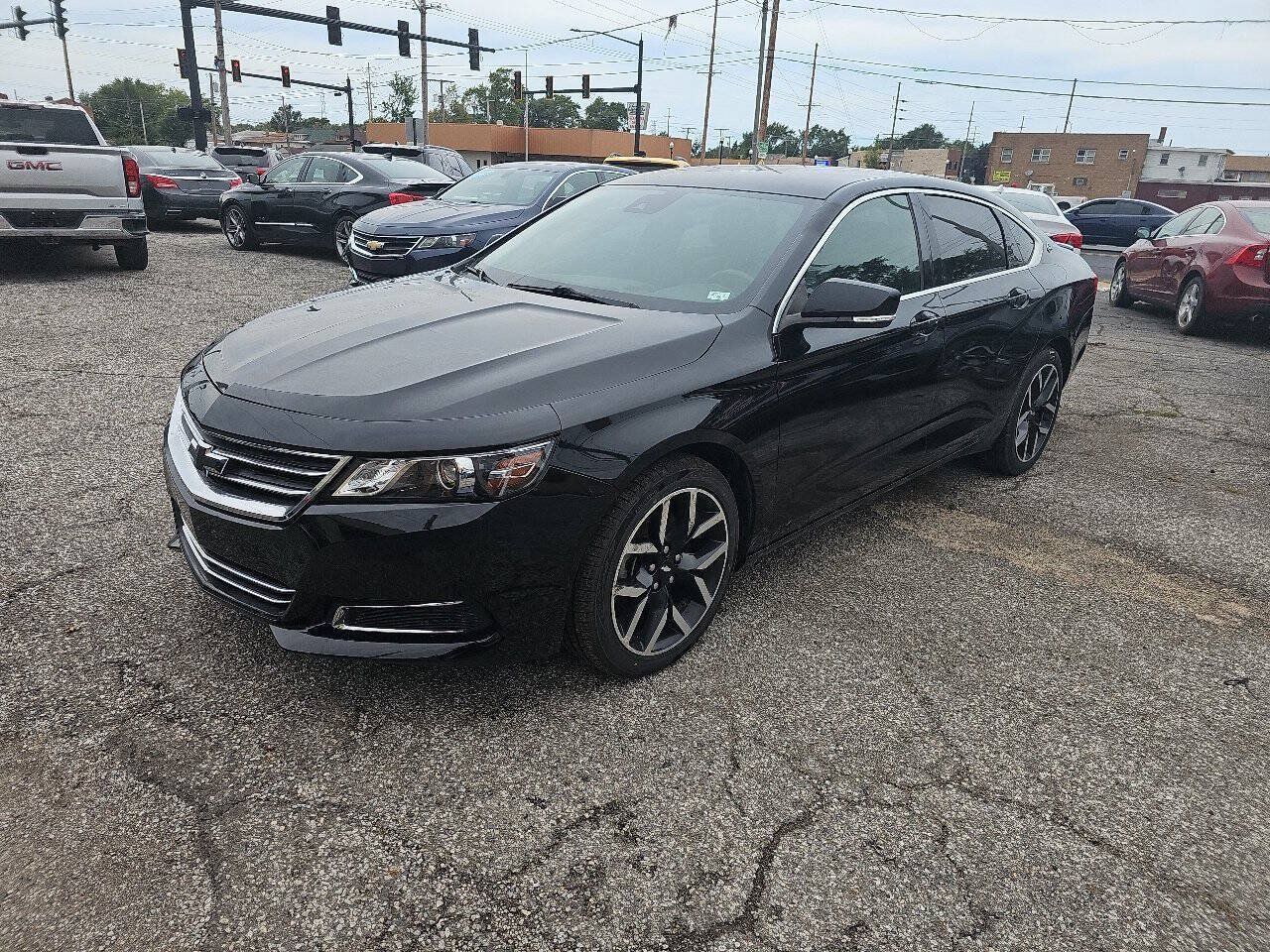 Used 2016 Chevrolet Impala LT FWD image 4