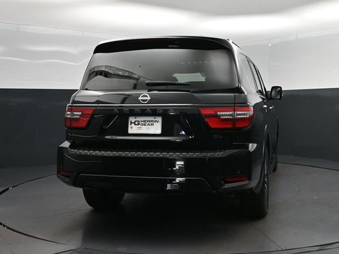 Used 2022 Nissan Armada SL w/ Midnight Edition Package RWD image 7