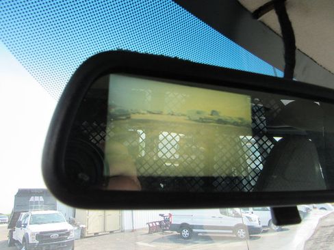 Used 2016 Chevrolet Express 2500 RWD image 38
