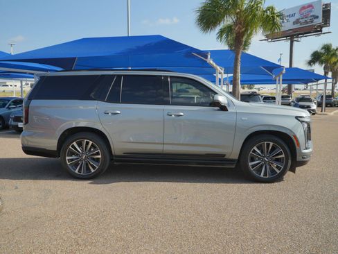 Used 2025 Cadillac Escalade Sport w/ Touring Package AWD/4WD image 4