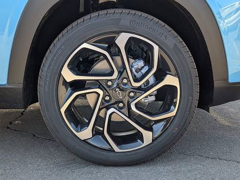 New 2026 Chevrolet Trax RS w/ Driver Confidence Package FWD image 6