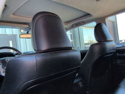 Used 2017 Toyota 4Runner Limited image 19