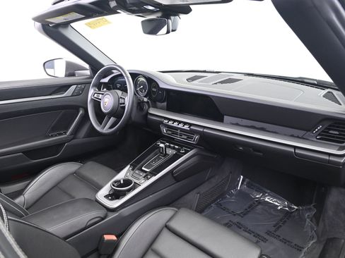 Used 2022 Porsche 911 Targa 4S image 21