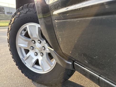 Used 2018 Chevrolet Silverado 1500 LT w/ All Star Edition image 12