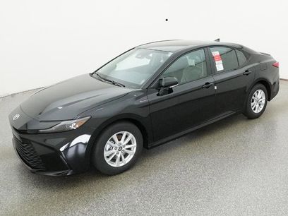 New 2025 Toyota Camry LE