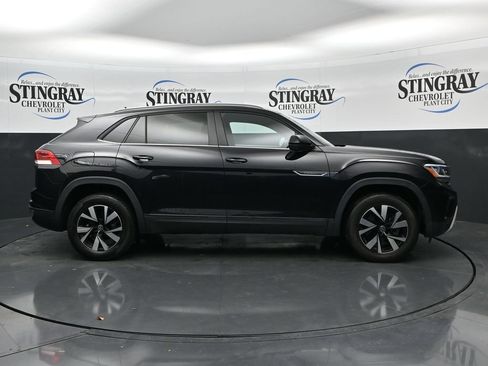 Used 2021 Volkswagen Atlas Cross Sport SE FWD image 8