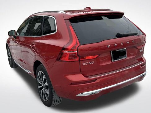 Used 2023 Volvo XC60 B5 Plus w/ Climate Package image 6