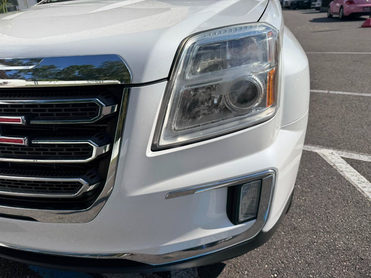 Used 2017 GMC Terrain SLT w/ Open Road Package FWD image 6