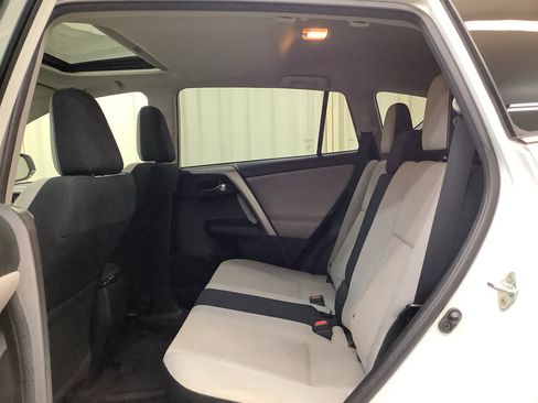 Used 2017 Toyota RAV4 XLE image 13