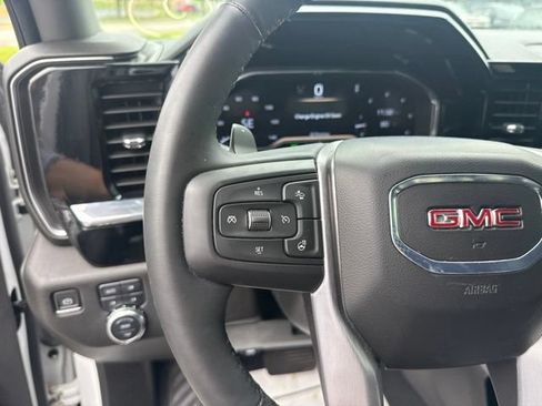 Used 2024 GMC Sierra 1500 Elevation w/ Preferred Package AWD/4WD image 22