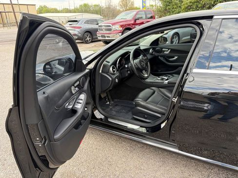 Used 2016 Mercedes-Benz C 300 Sedan image 15