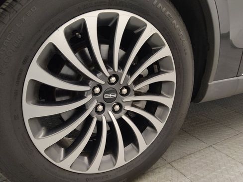 Used 2021 Lincoln Aviator Reserve RWD image 31
