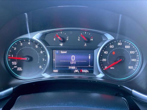 Used 2021 Chevrolet Equinox LT image 25