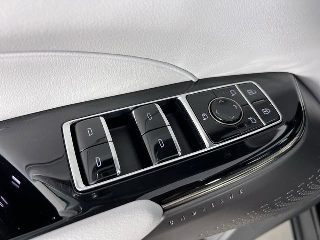 Used 2026 Cadillac Lyriq Sport AWD/4WD image 24