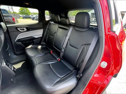 Used 2025 Jeep Compass Limited AWD/4WD image 24